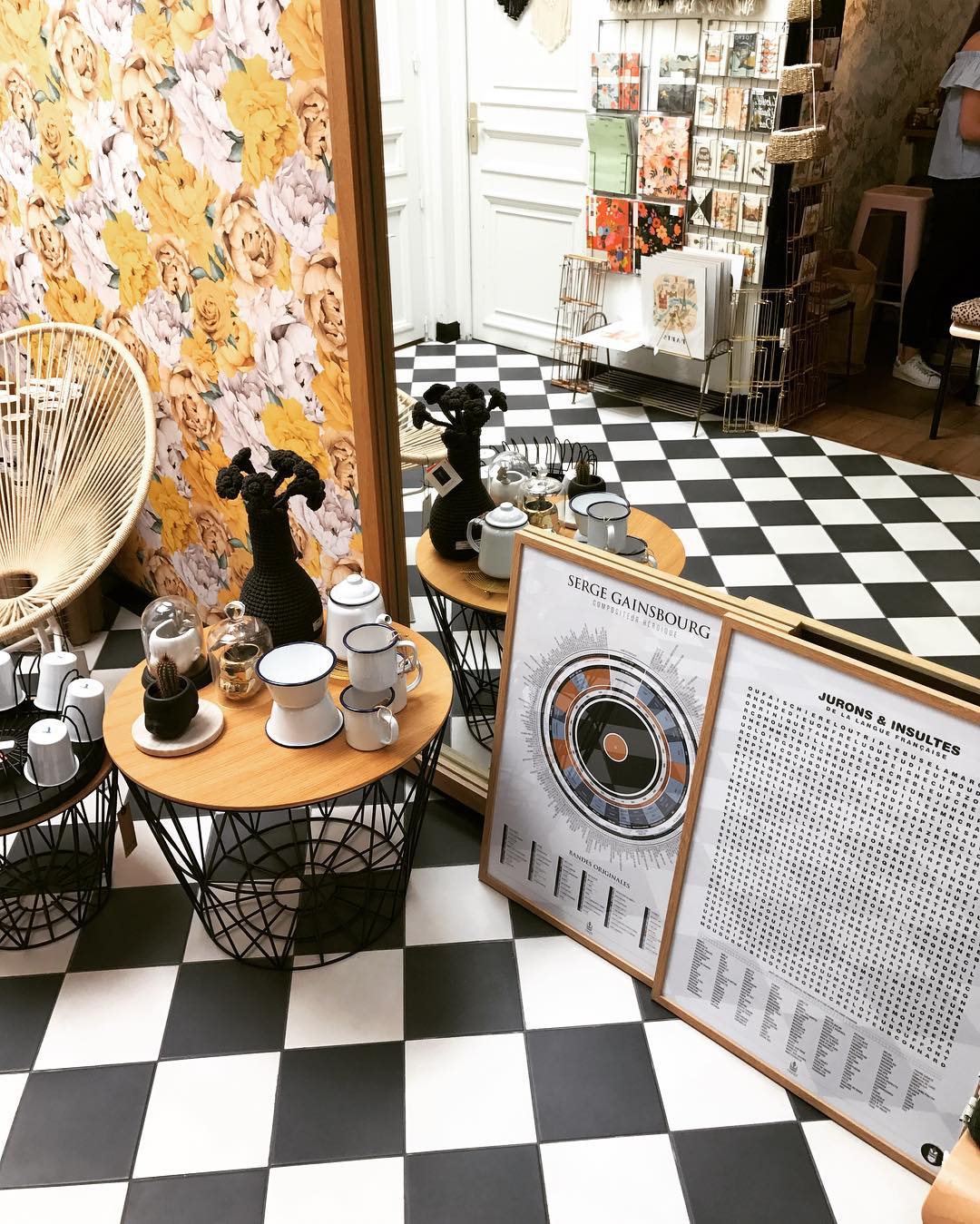 Photo by Little and TALL - family Store on July 21, 2017.