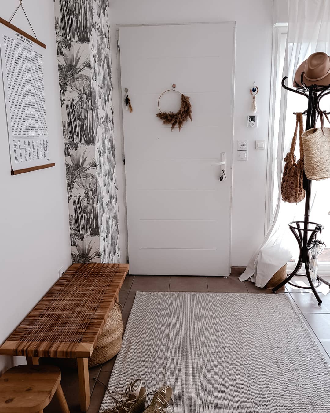 Photo by Charlotte in Chez Moi :) with @hm, @maisonsdumonde, @ikeafrance, @ccommecolette, @conforama, @ikea, @lamajoretteamoustache, and @posterycom. May be an image of indoor.